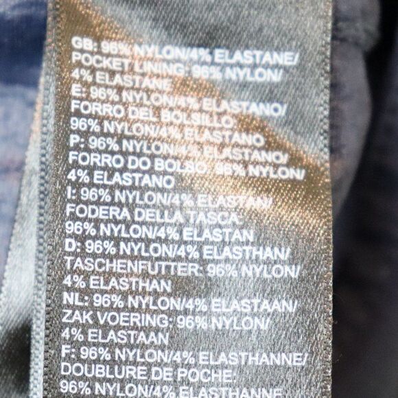 The North Face Navy Blue Horizon 2.0 roll up hiking shorts - Picture 6 of 7